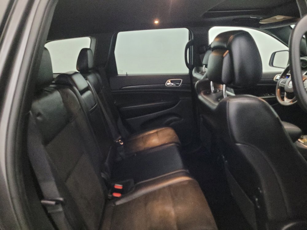 Used 2021 Jeep Grand Cherokee Laredo X AWD/4WD image 19