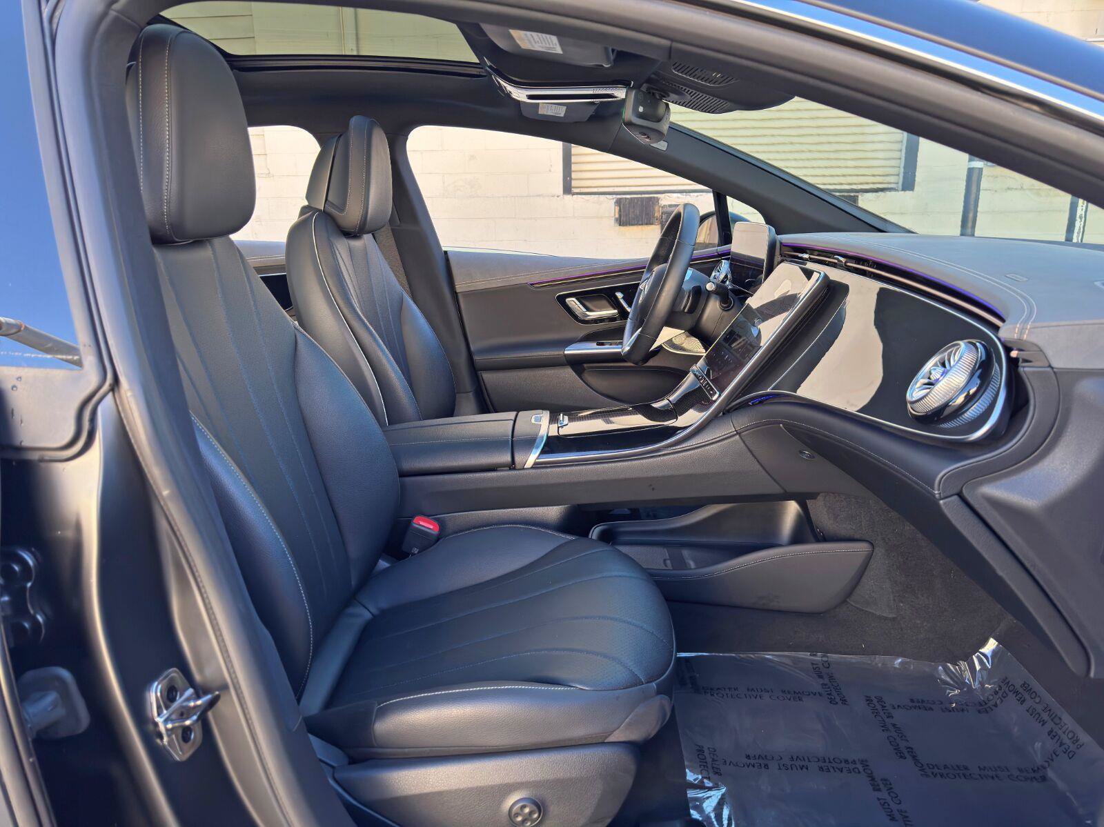 Used 2023 Mercedes-Benz EQE 500 4MATIC Sedan w/ Exclusive Trim Package image 14