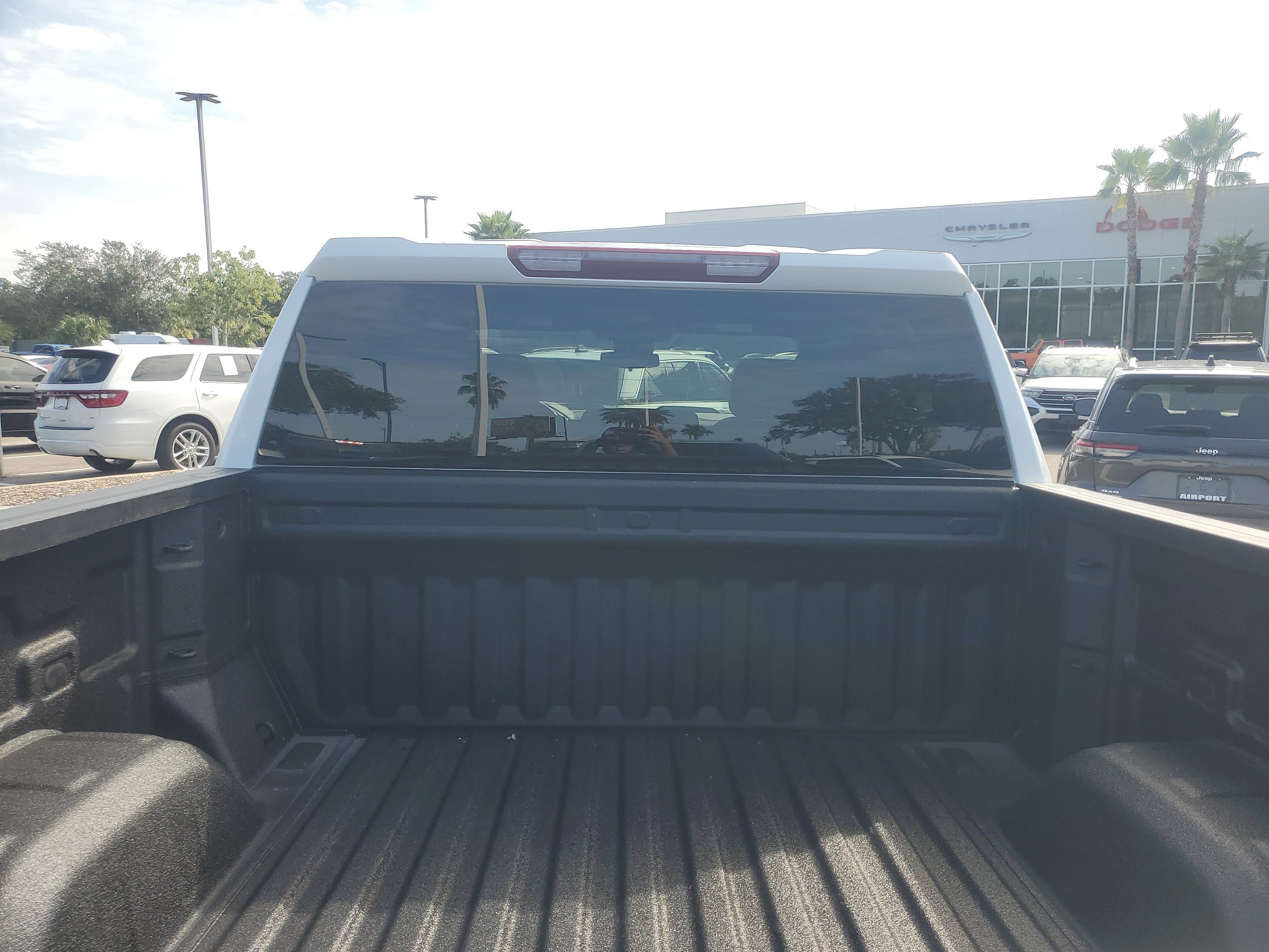 Used 2023 Chevrolet Silverado 1500 LT Trail Boss AWD/4WD image 8