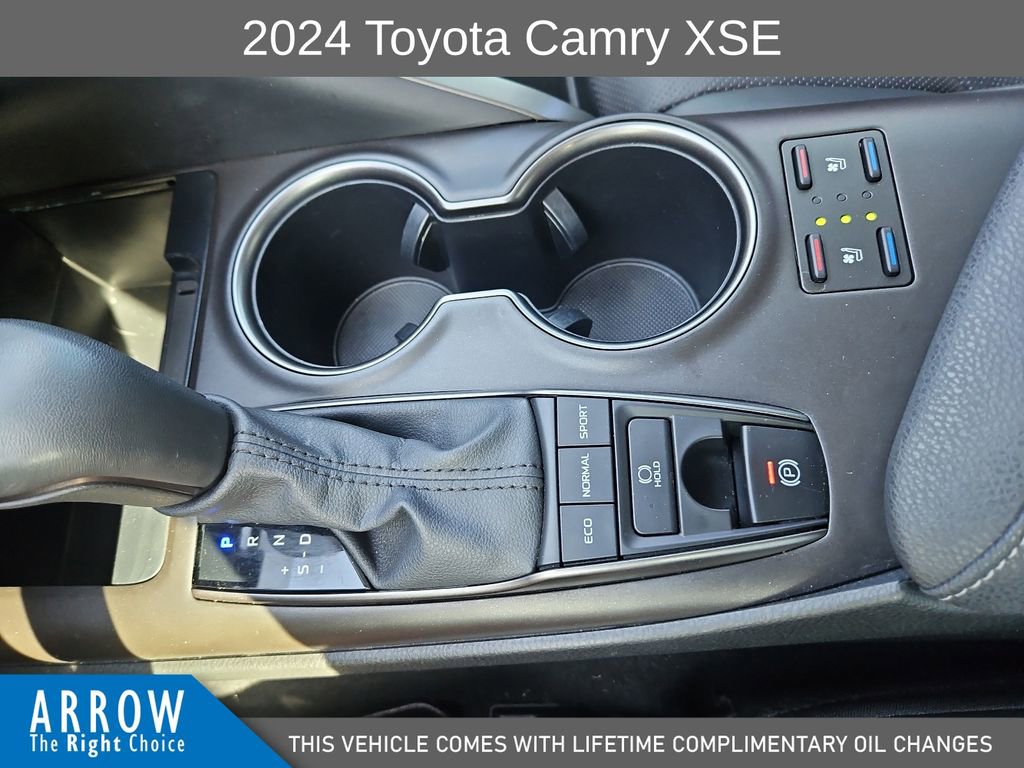Used 2024 Toyota Camry XSE image 28