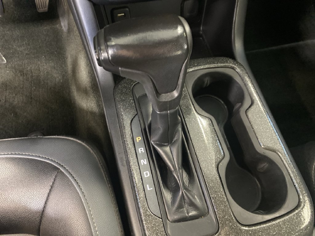 Used 2017 Chevrolet Colorado Z71 AWD/4WD image 21
