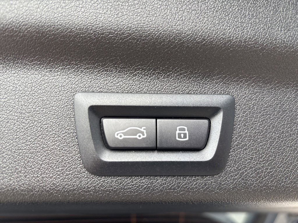 Used 2025 BMW X1 xDrive28i w/ Technology Package image 45