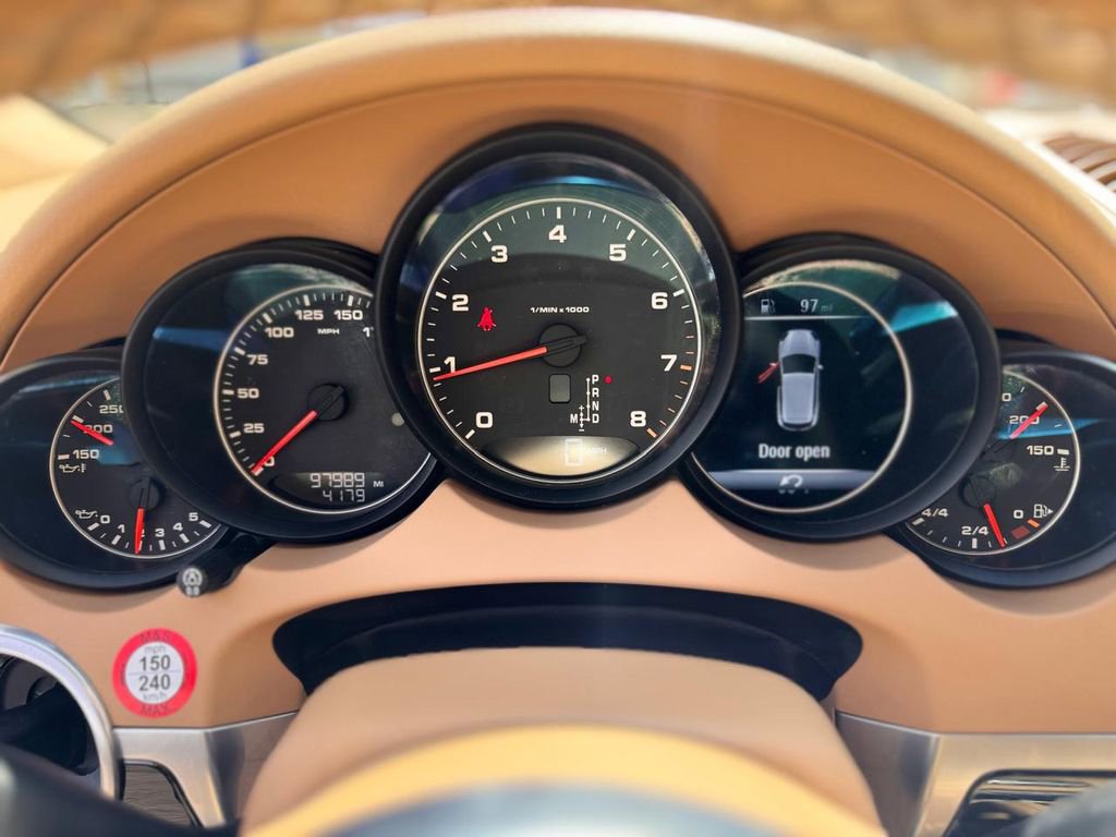 Used 2016 Porsche Cayenne image 14