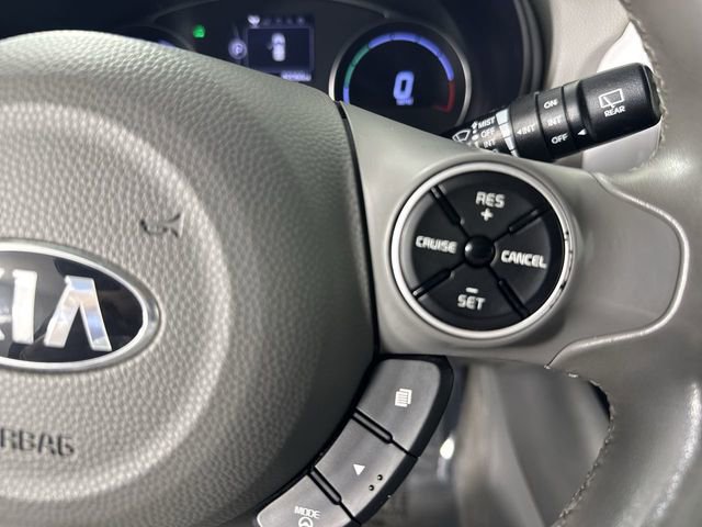 Used 2017 Kia Soul EV FWD image 13