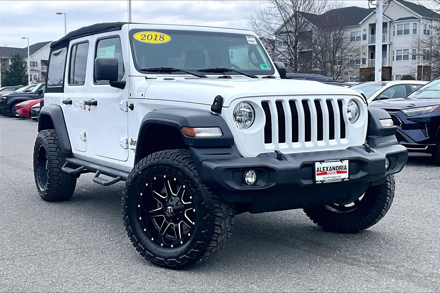 Used 2018 Jeep Wrangler Unlimited Sport S image 2