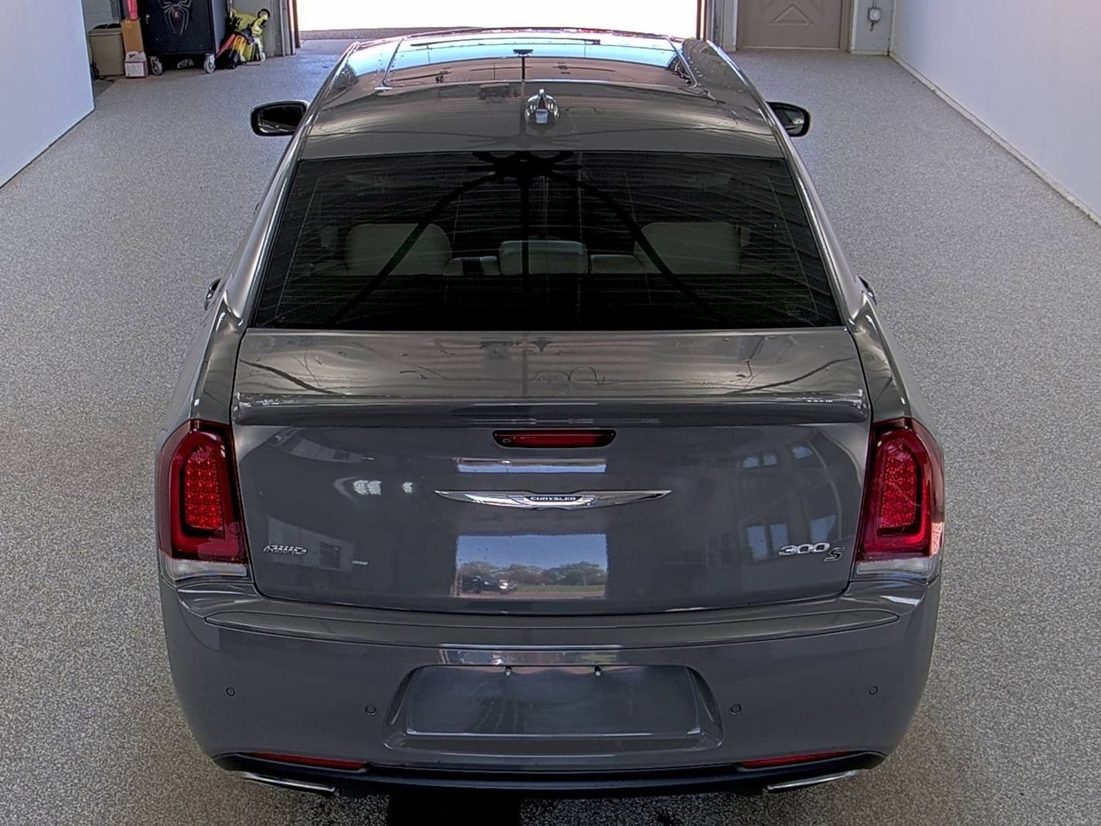 Used 2017 Chrysler 300 S RWD image 7