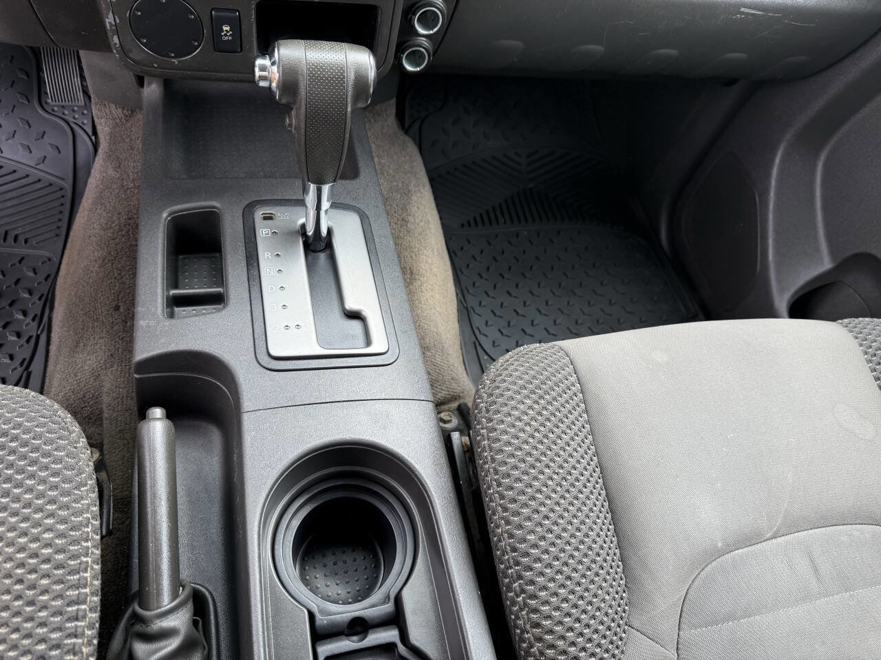 Used 2016 Nissan Frontier Desert Runner image 11