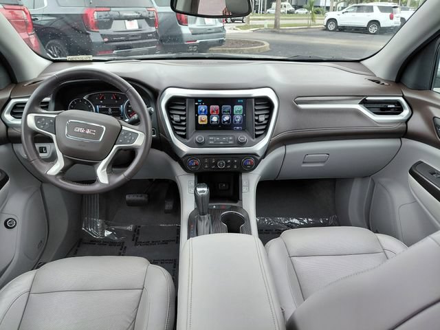Used 2018 GMC Acadia SLT FWD image 18