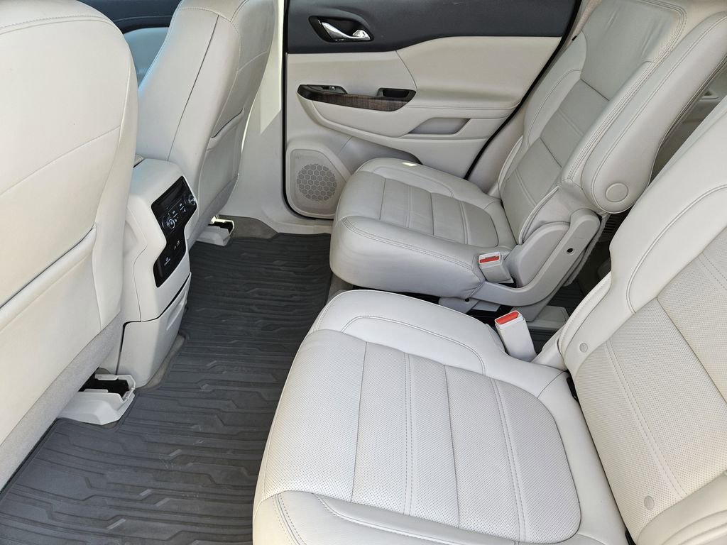 Used 2021 GMC Acadia Denali w/ Denali Ultimate Package AWD/4WD image 36