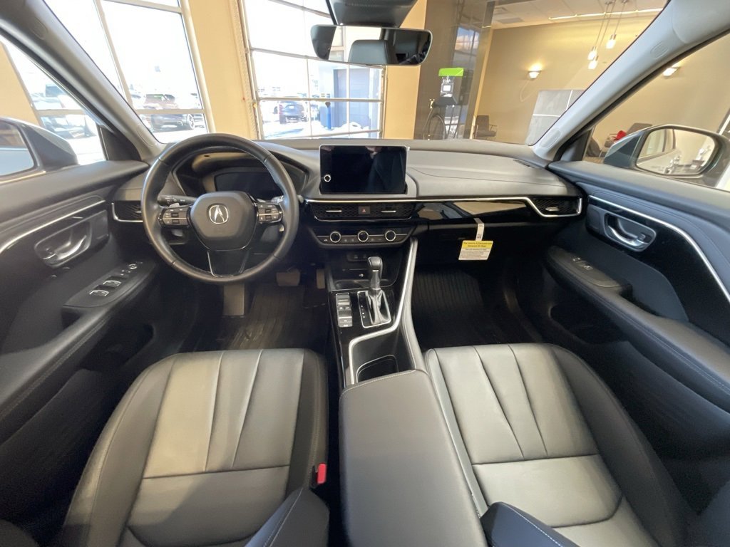 Certified 2025 Acura ADX Base image 9