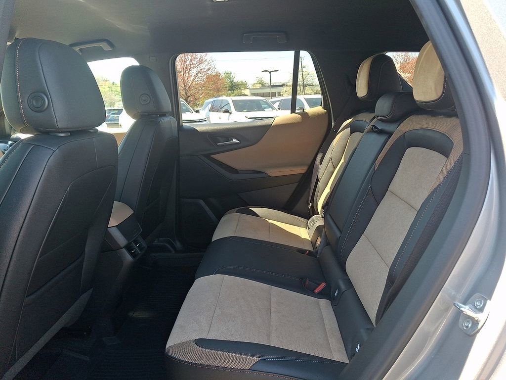 Used 2026 Chevrolet Equinox ACTIV w/ Safety and Technology Package image 10