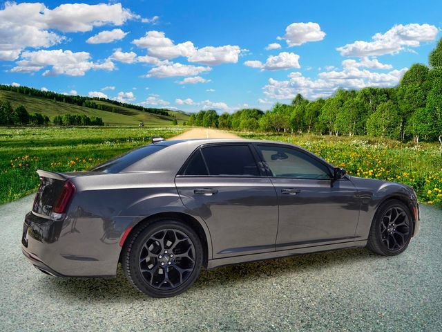 Certified 2020 Chrysler 300 Touring w/ Sport Appearance Package RWD image 6