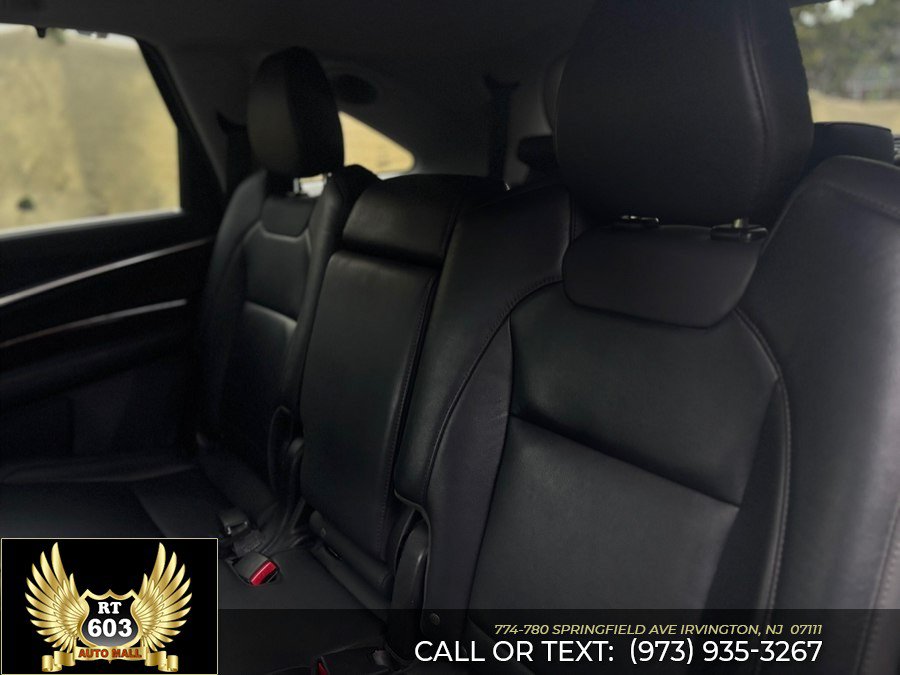 Used 2016 Acura MDX w/ Tech & Entertainment Pkg AWD/4WD image 10