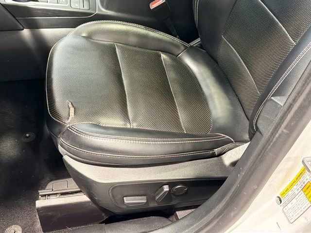 Used 2021 Ford Escape SEL image 16