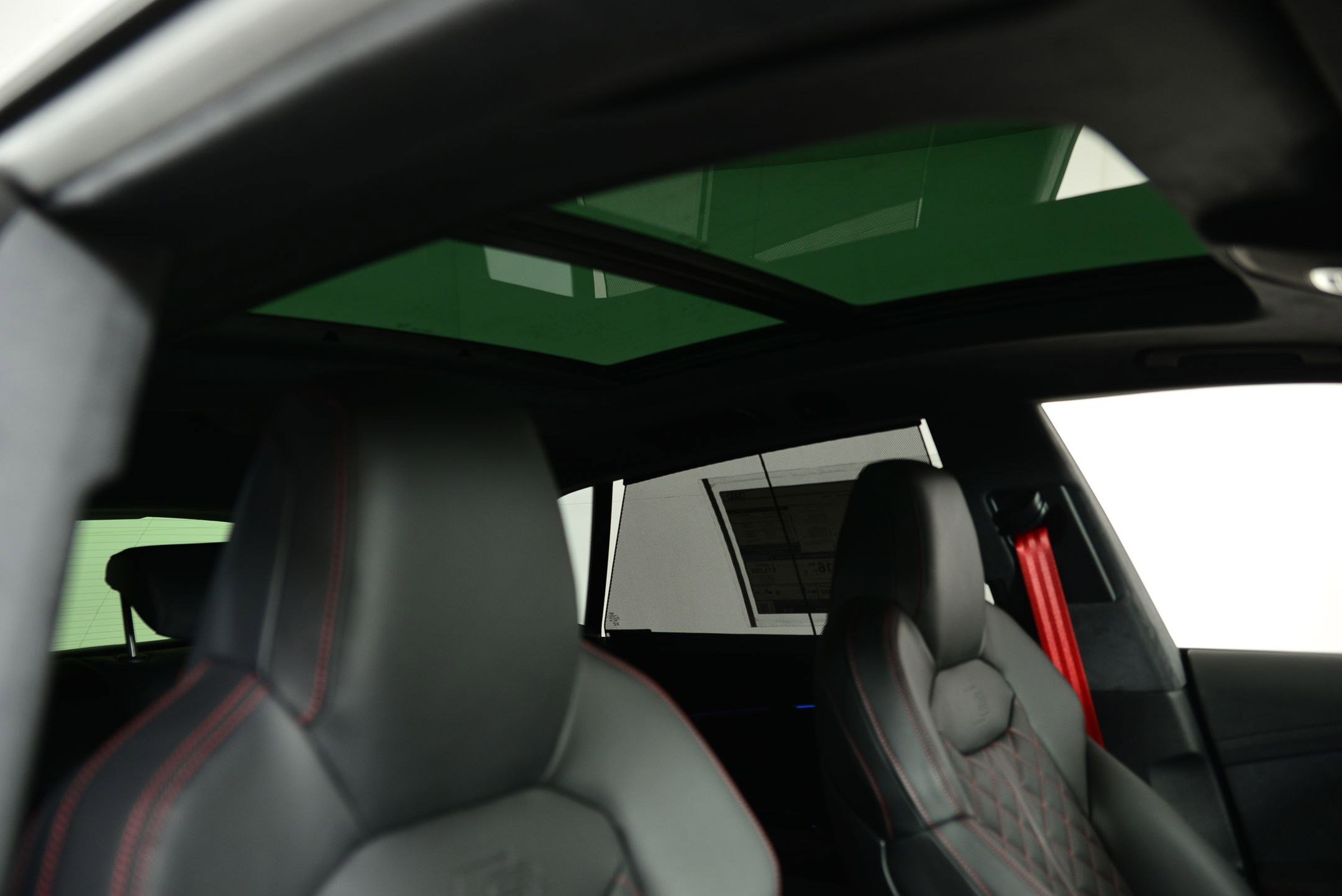 New 2026 Audi SQ8 Prestige image 12