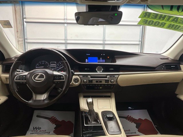 Used 2017 Lexus ES 350 FWD image 4