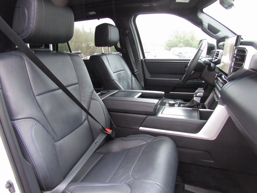 Certified 2025 Toyota Sequoia Platinum image 22