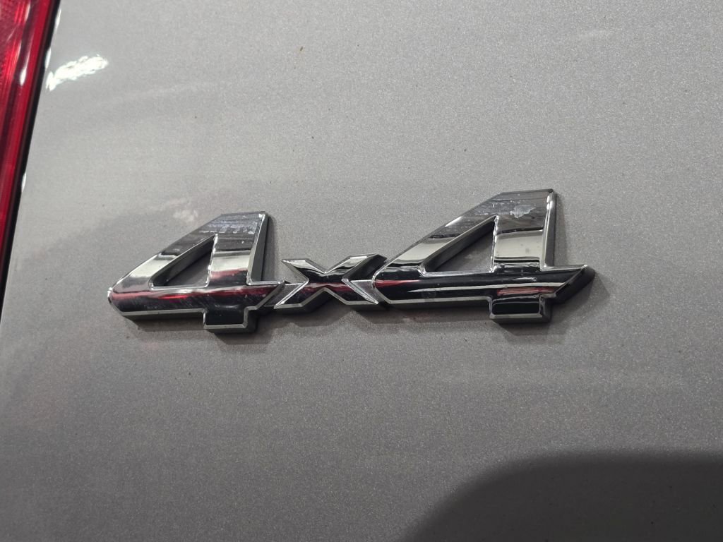 Used 2016 Toyota Tundra SR5 w/ SR5 Upgrade Package image 22