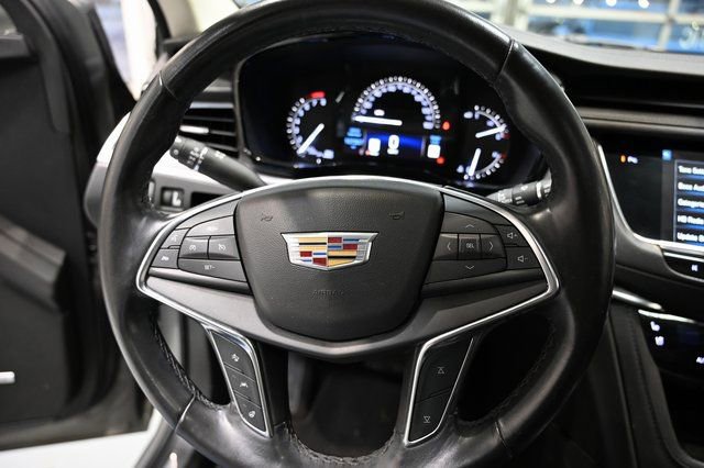 Used 2019 Cadillac XT5 Premium Luxury image 22