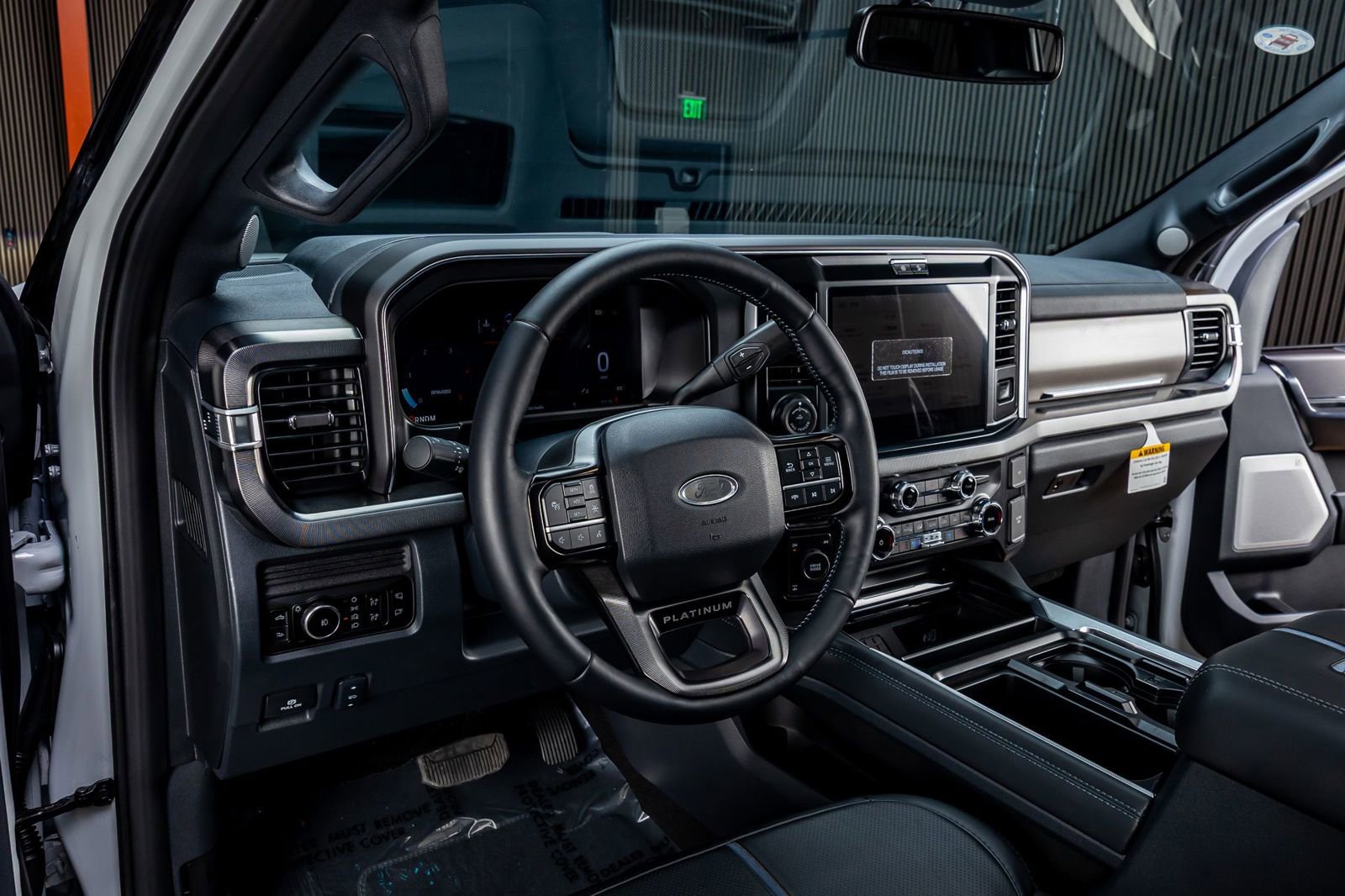Used 2026 Ford F250 Platinum AWD/4WD image 17