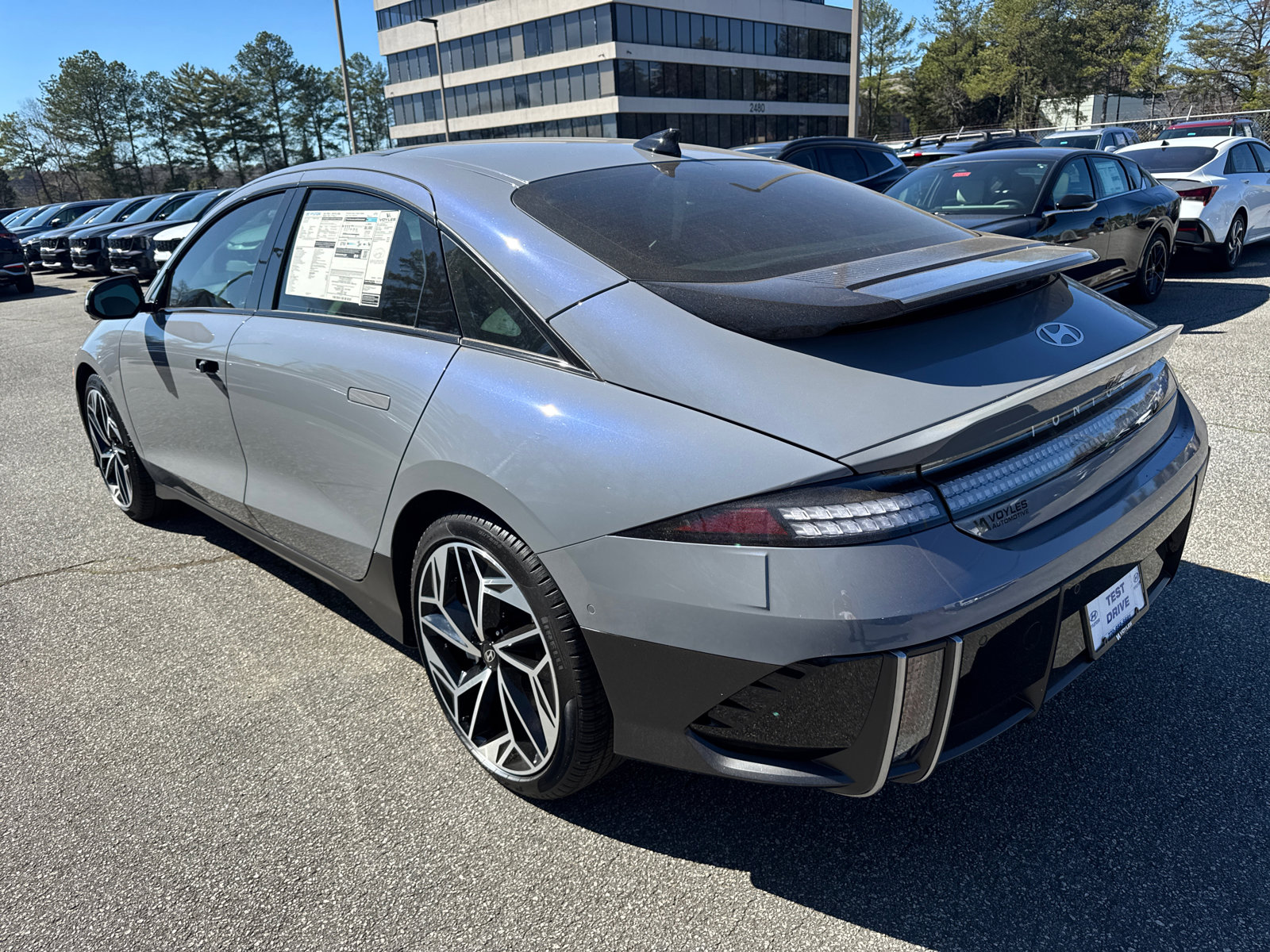 New 2025 Hyundai Ioniq 6 Limited image 6