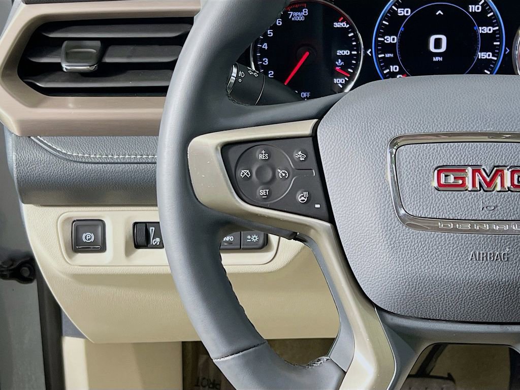 Used 2023 GMC Acadia Denali AWD/4WD image 10