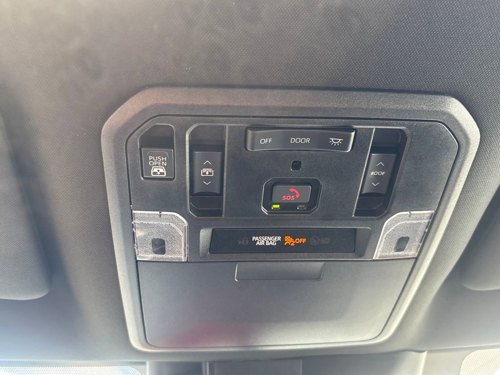 Used 2025 Toyota Tundra Limited image 18