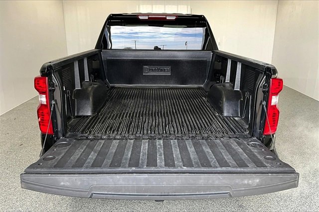 Used 2025 Chevrolet Silverado 1500 LT image 7
