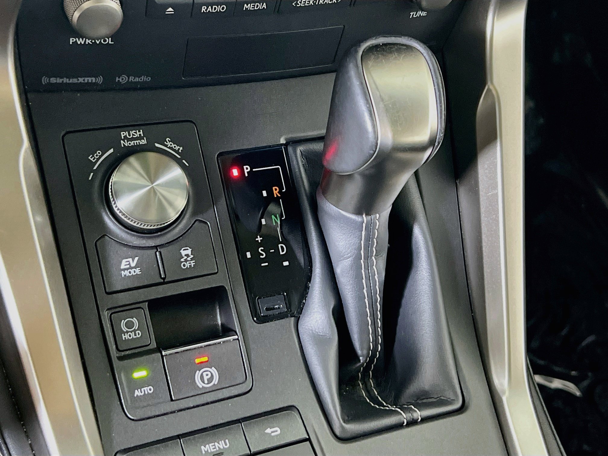 Used 2019 Lexus NX 300h AWD w/ Premium Package image 17