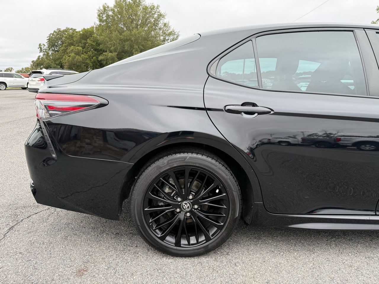 Used 2022 Toyota Camry SE image 36