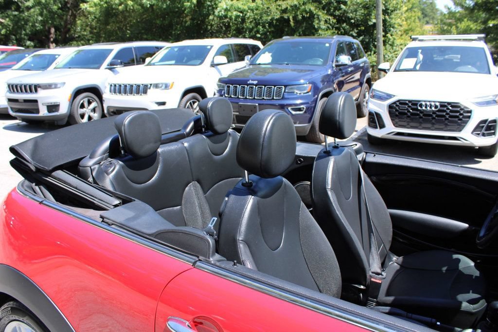Used 2011 MINI Cooper Convertible FWD image 30