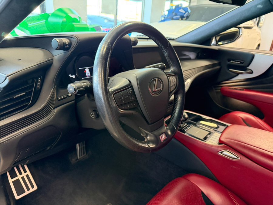 Used 2018 Lexus LS 500 F Sport w/ Accessory Package (Z1) image 24