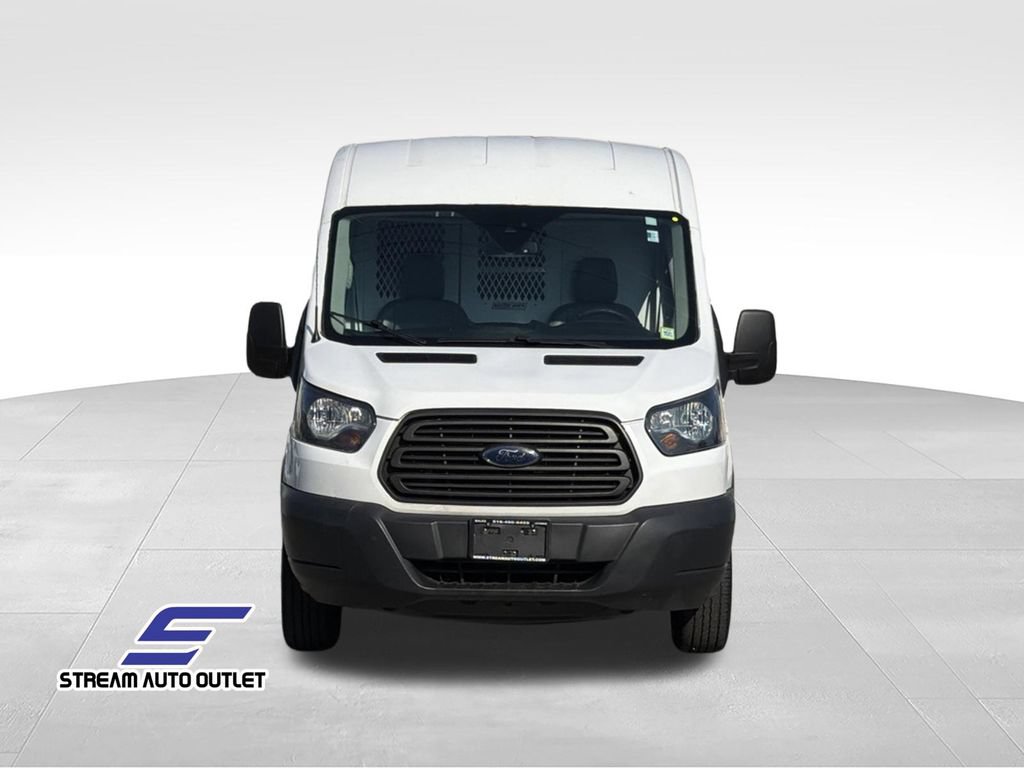 Used 2016 Ford Transit 250 130 Medium Roof RWD image 2