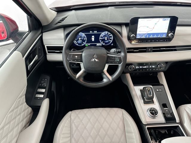 Used 2023 Mitsubishi Outlander SEL image 10