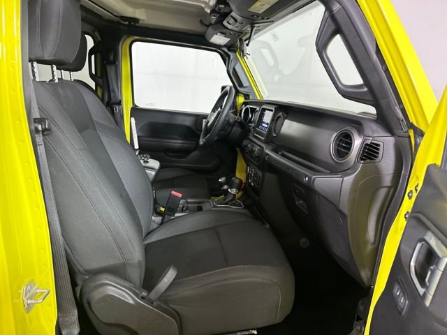 Used 2023 Jeep Wrangler Unlimited w/ Cold Weather Group image 28