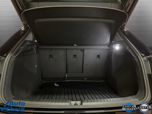 Used 2024 Audi Q4 e-tron Premium image 79