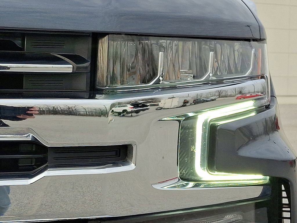 Used 2022 Chevrolet Silverado 1500 LTZ w/ LTZ Premium Package image 12