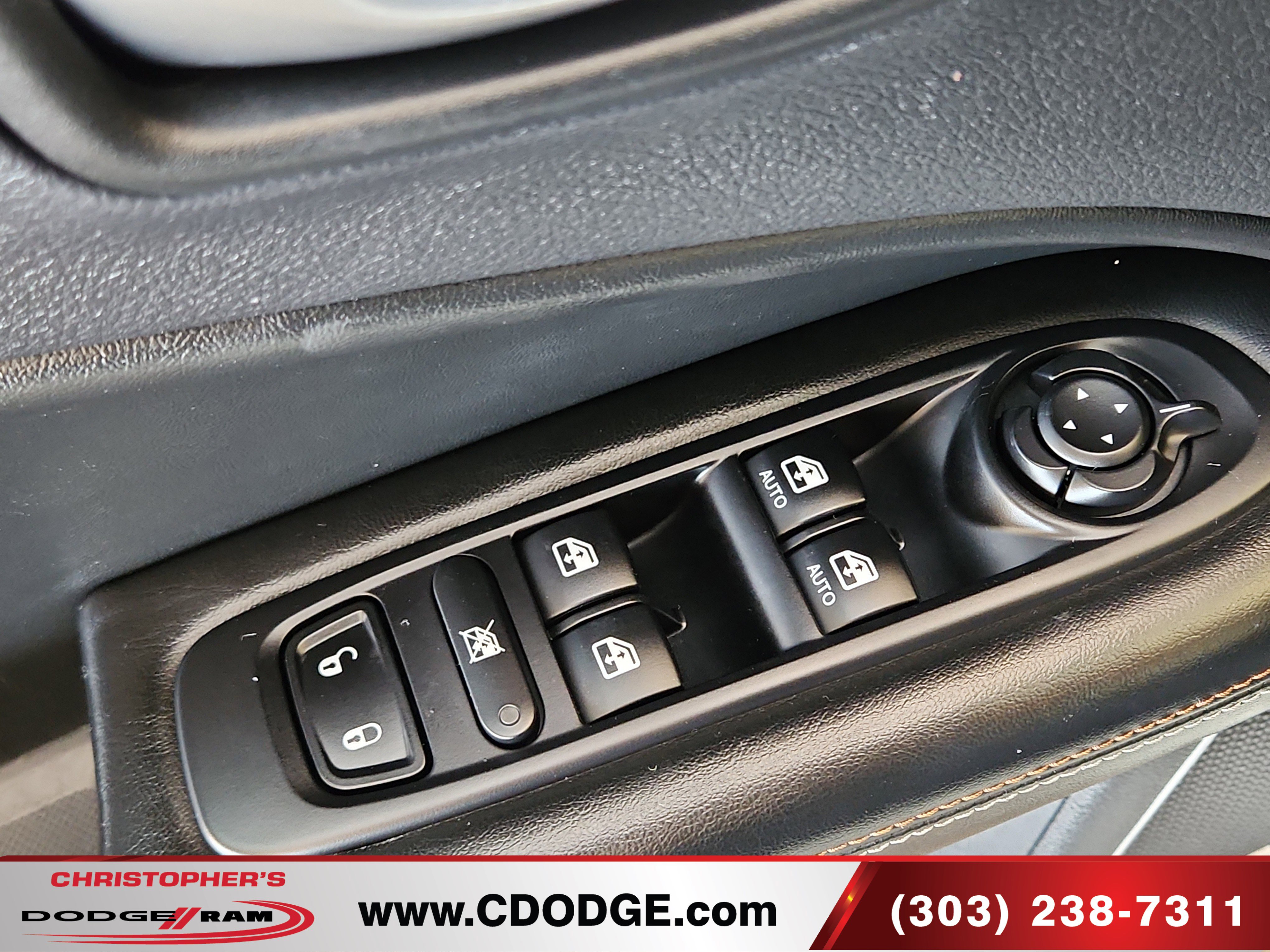 Used 2020 Jeep Compass Latitude w/ Popular Equipment Group AWD/4WD image 14