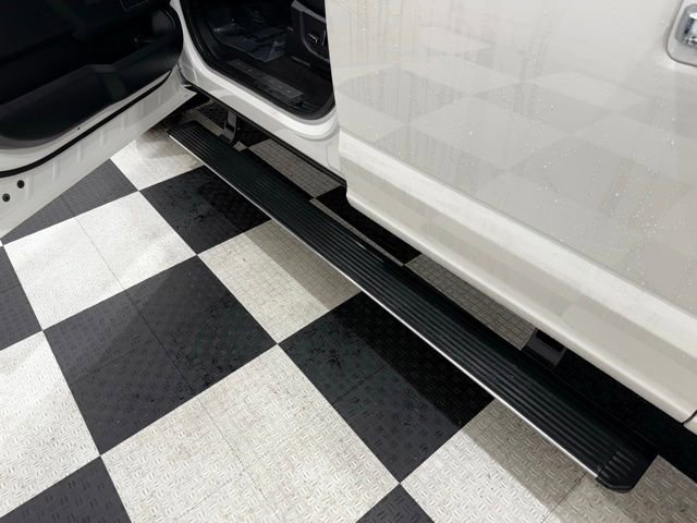 Used 2019 Ford F150 Platinum w/ Equipment Group 701A Luxury image 31