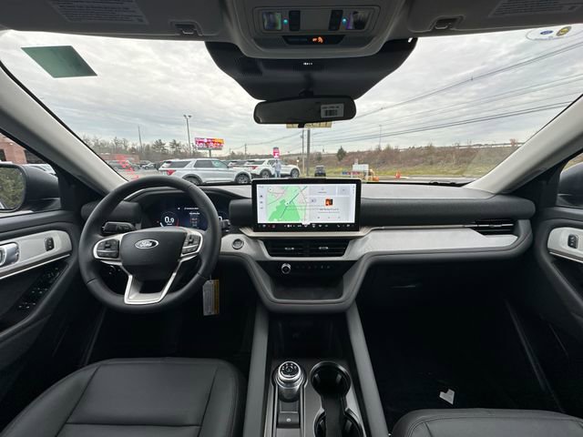 New 2026 Ford Explorer Active w/ Active Comfort Package image 16