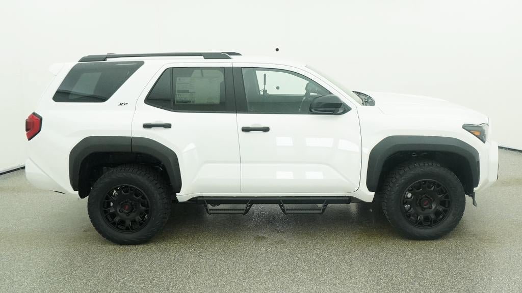 New 2026 Toyota 4Runner SR5 AWD/4WD image 11