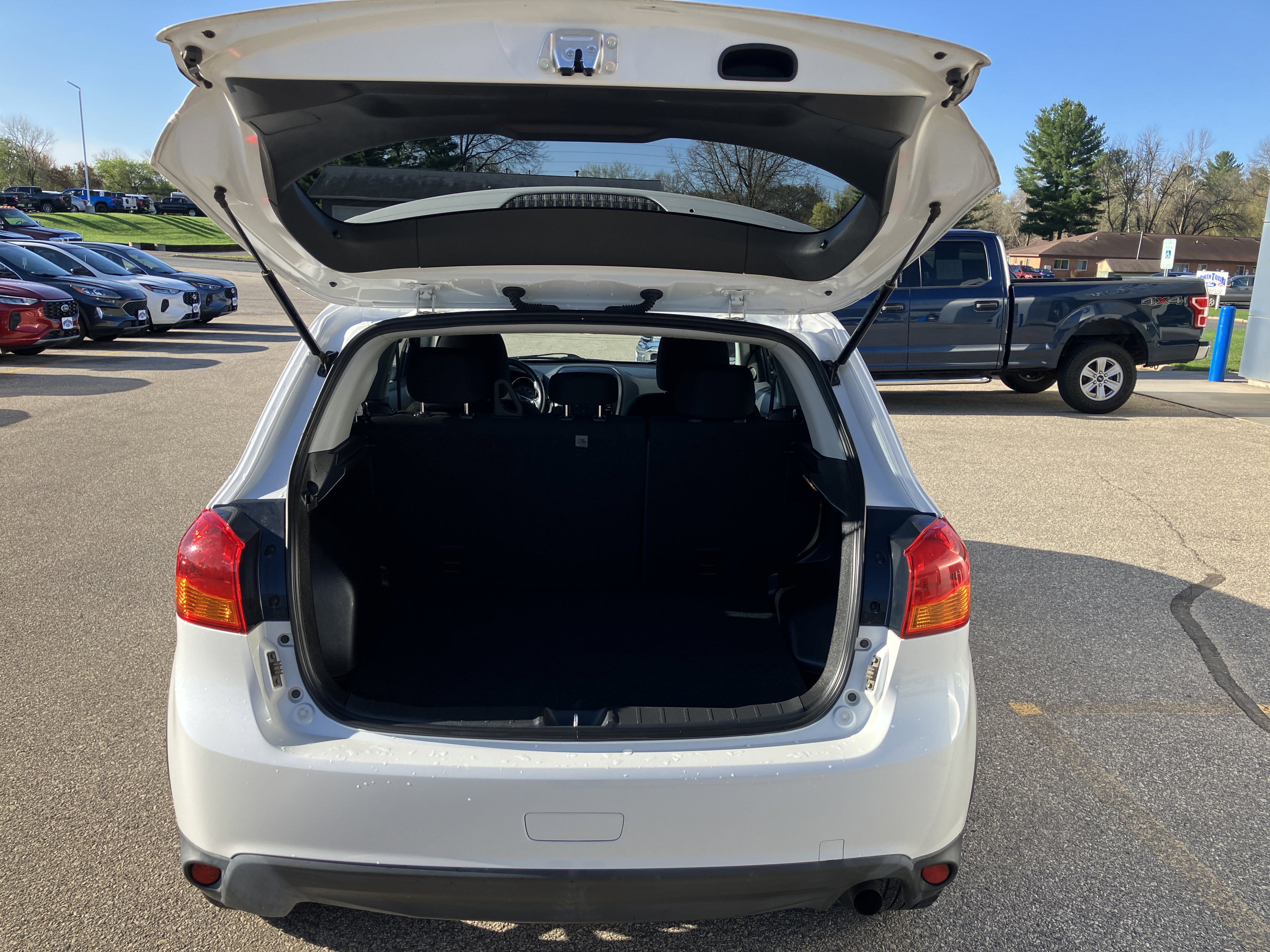 Used 2017 Mitsubishi Outlander Sport LE AWD/4WD image 17