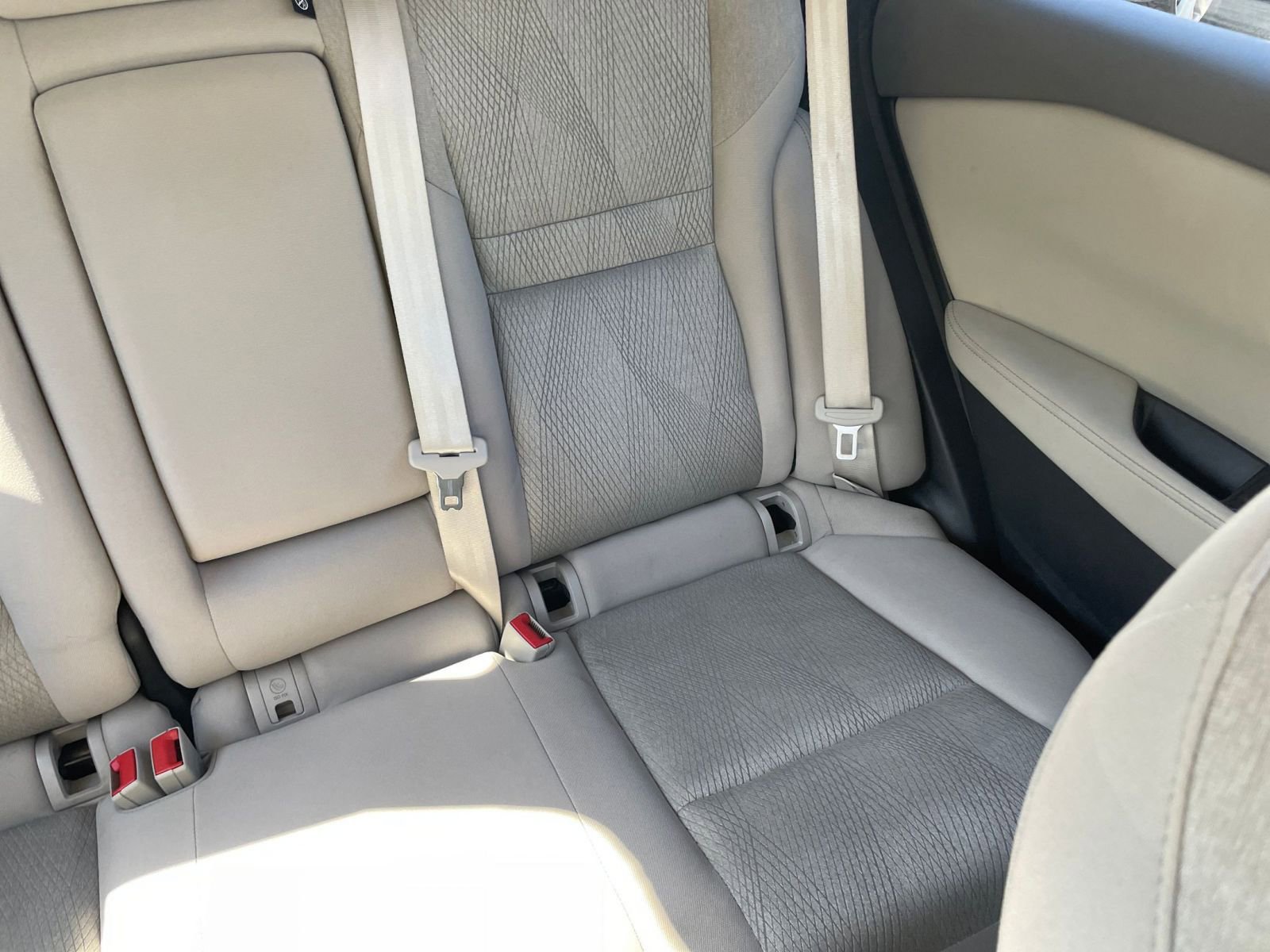 Used 2025 Nissan Rogue SV FWD image 39