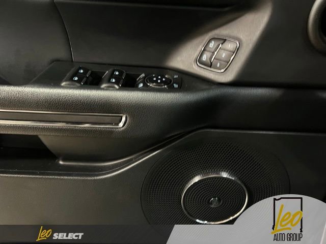 Used 2022 Ford Expedition Max Limited image 15