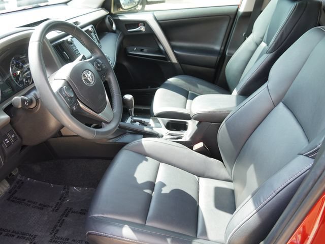 Used 2017 Toyota RAV4 Limited AWD/4WD image 19