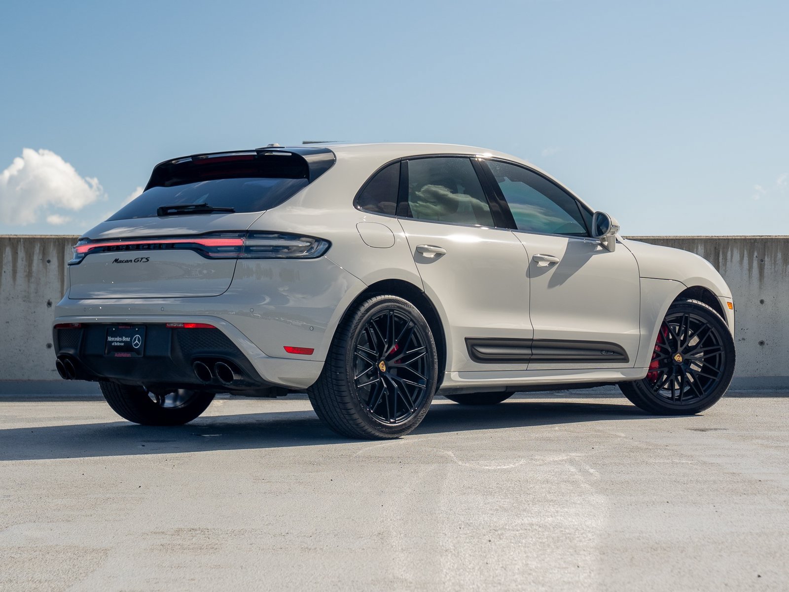 Used 2023 Porsche Macan GTS AWD/4WD image 4