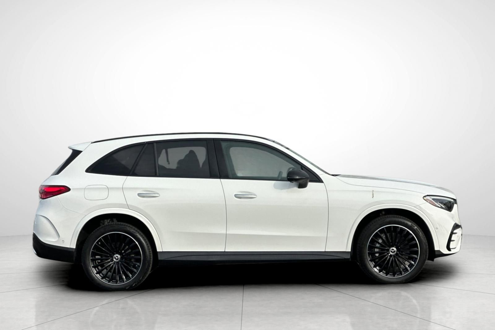 Certified 2024 Mercedes-Benz GLC 300 image 25