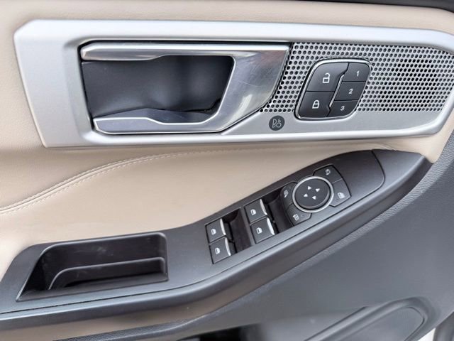 Used 2020 Ford Explorer Limited w/ Class III Trailer Tow Package image 10