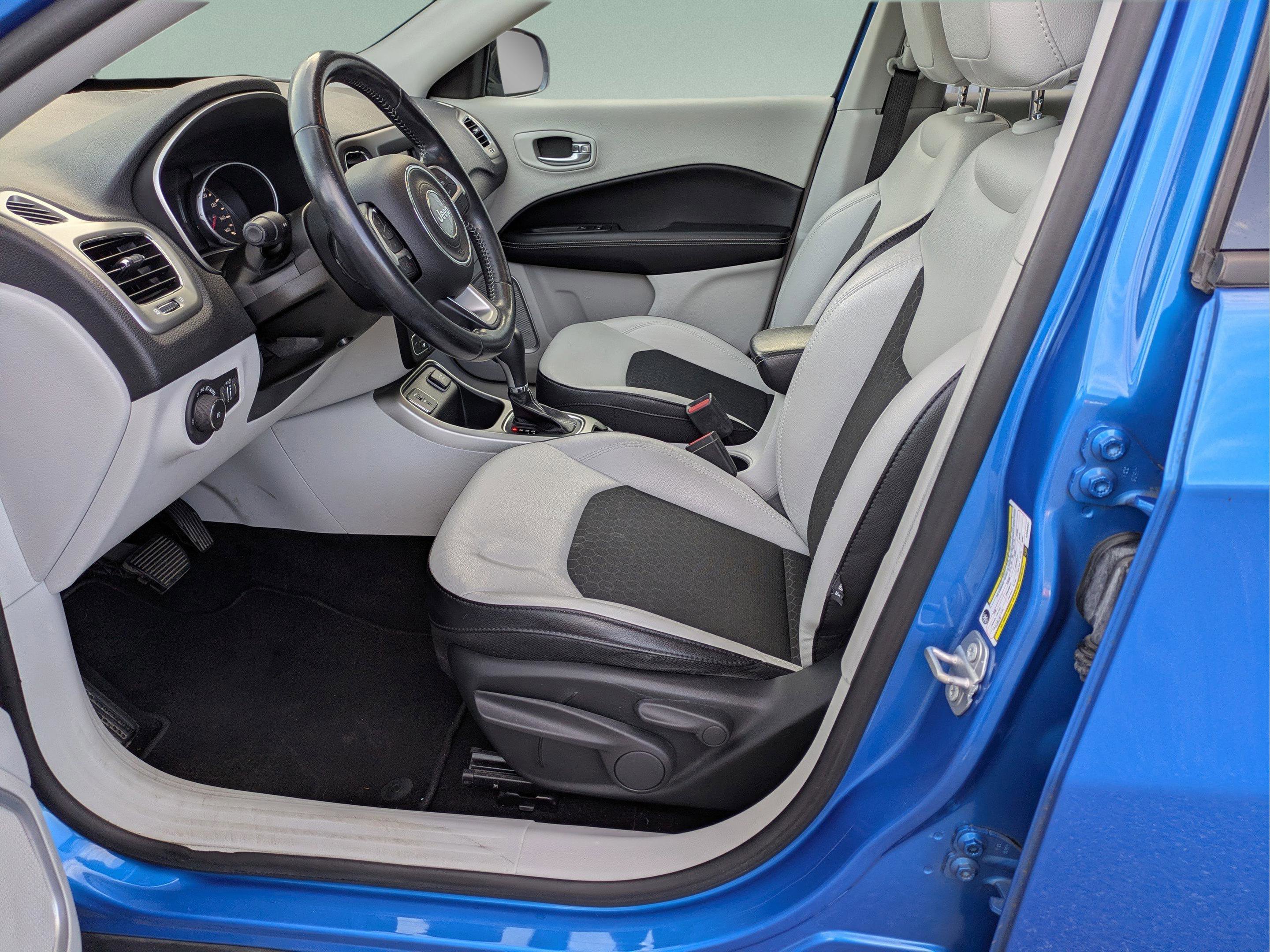 Used 2019 Jeep Compass Latitude w/ Popular Equipment Group image 30