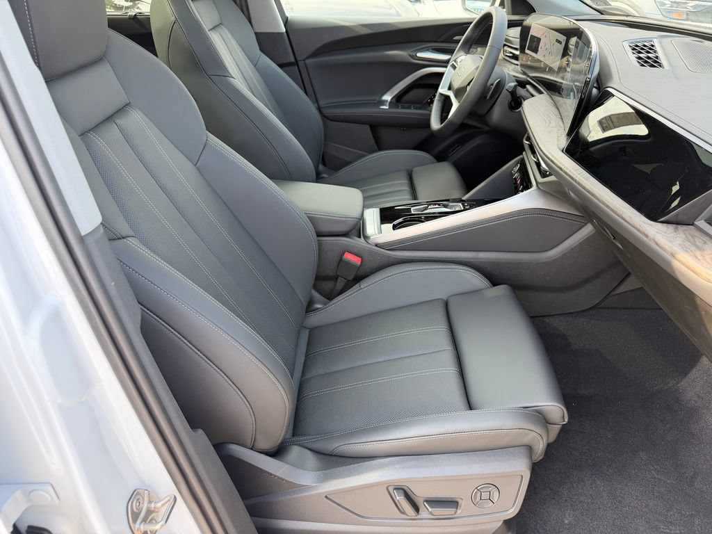 New 2026 Audi Q5 Premium Plus AWD/4WD image 9